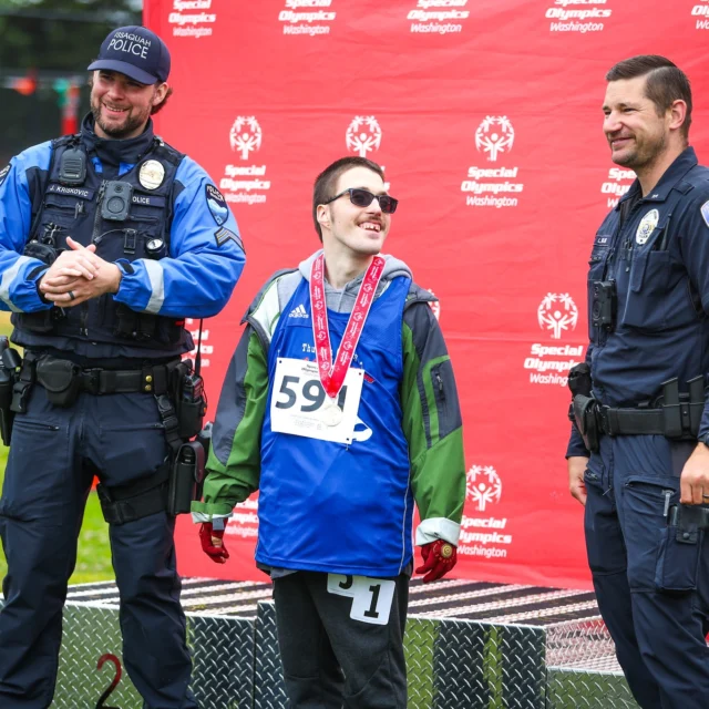 The 2025 @TopGolf Giving Season is officially underway! From now through October 31, visit your local Renton Topgolf to support @SpecialOlympicsWashington and @WashingtonLETR. 

Every swing and every donation helps build a more inclusive Washington State! 

Donate using the link in bio. 

#LETRforSOWA