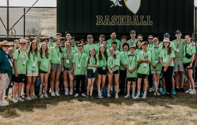 Teams support teams 🤝

Grab your coworkers, teammates, or friends and volunteer with us this spring!

From regional competitions in April to State Games in May, there are plenty of ways to get involved.

Click the link in our bio to get your team involved!