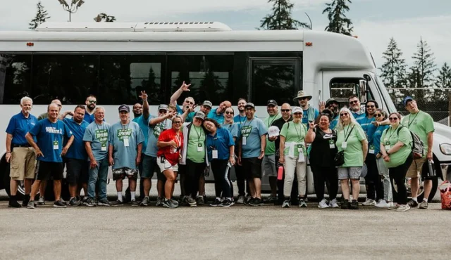 The best kind of team bonding happens outside the office.

Bring your group to a Special Olympics Washington event and volunteer with us this spring! 

Click the link in our bio to view upcoming volunteer opportunities!