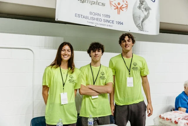 We need volunteers! 👏

Swimming is less than ONE WEEK away and we still have critical gaps to fill—especially for Sunday (April 19).

Greatest needs: Marshals, Timers, Place Judges

Half day + full day shifts available!

Click the link in our bio to register for a shift today!