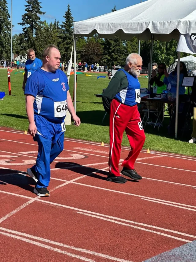 Sometimes the most meaningful victories don’t show up in the results.

After a difficult experience earlier this season, Special Olympics Washington athlete, Les arrived at State Spring Games determined to compete again. During the 200M walk, his teammate Brandon stayed by his side every step of the way, making sure his friend felt safe, supported, and confident.

As they neared the finish line, Brandon slowed down so Les could finish first.

Later, Brandon explained that helping his friend regain his confidence was more important than winning.

Congratulations to Les and Brandon for showing all of us what it truly means to be teammates!