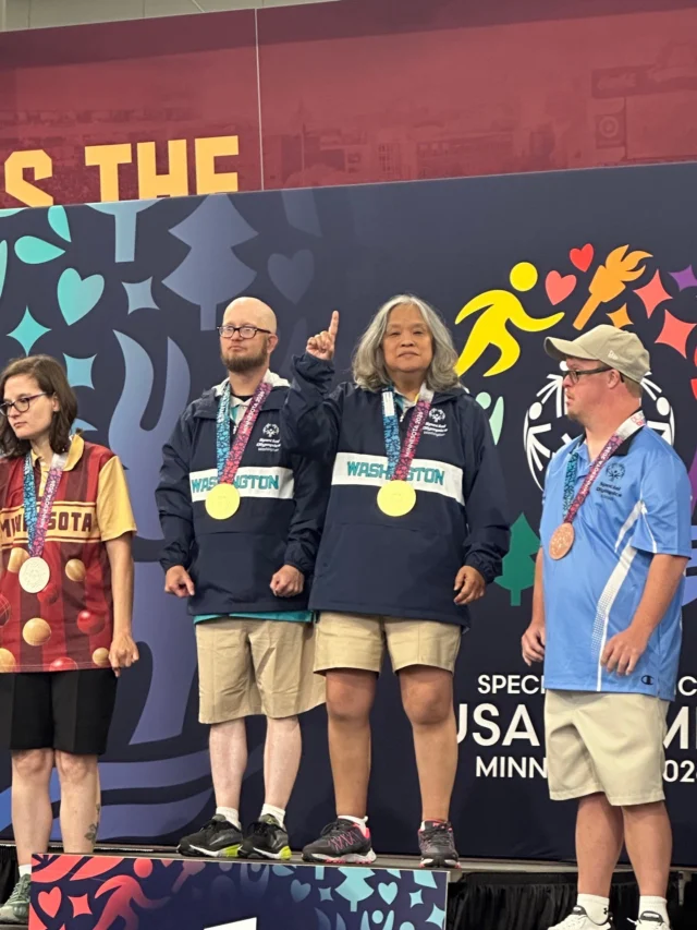 Congratulations to Jodi Boles and Kirk Wells, who earned Team Washington's first gold medal of the 2026 Special Olympics USA Games today in Mixed Doubles Bocce!

Jodi has been part of Special Olympics since she was seven years old and previously represented Washington at the 1991 USA Games. Kirk has been competing since 2002 and credits Special Olympics with helping him build lifelong friendships.

We're proud to celebrate athletes like Jodi and Kirk as part of America's 250th anniversary and can't wait to see them compete in Minnesota!

A huge thank you to @SwireCocaColaUSA for supporting Team Washington!

Congratulations, Jodi and Kirk! 🏅