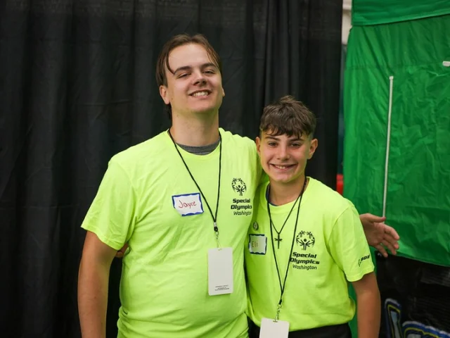 We’re heading into the final competitions of the season, and we need YOU on the sidelines with us!

Volunteer with Special Olympics Washington this weekend and help create an unforgettable competition experience for athletes across the state.

📍 Saturday, August 22: NW & SW Regions Golf in Tacoma
📍 Saturday, August 22: East Region Bocce in Moses Lake
📍 Sunday, August 23: East Region Golf in Cheney

Whether you’re helping with competition, cheering on athletes or lending a hand behind the scenes, every volunteer helps make these events possible.

Click the link in our bio to register to volunteer with us today!