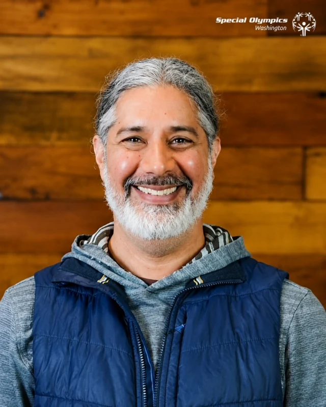 Please join us in welcoming Derek Wertz to Special Olympics Washington as our new Community and Donor Engagement Manager!

Derek brings more than 20 years of nonprofit leadership experience in fundraising, community partnerships, and volunteer engagement, along with a genuine belief in the power of inclusion and sport to bring people together.

Most recently, Derek served as a Major Gifts Officer at Food Lifeline, where he led a Planned Giving program and built meaningful relationships across Western Washington. His nonprofit career also includes leadership roles with Hopelink, Northwest Harvest, and Jewish Family Service.

Derek is also no stranger to the Special Olympics movement. He has been a lifelong volunteer and supporter, a mentor to a Special Olympics athlete, and a passionate advocate for the community and belonging that sports can create.

Outside of work, Derek enjoys good food, especially tacos, spending time with his partner and dog, and staying active through golfing, paddleboarding, tennis, skiing, hiking, and basketball.

We’re excited to have Derek on the team and can’t wait to see the relationships and opportunities he helps build for Special Olympics Washington athletes and programs across the state!